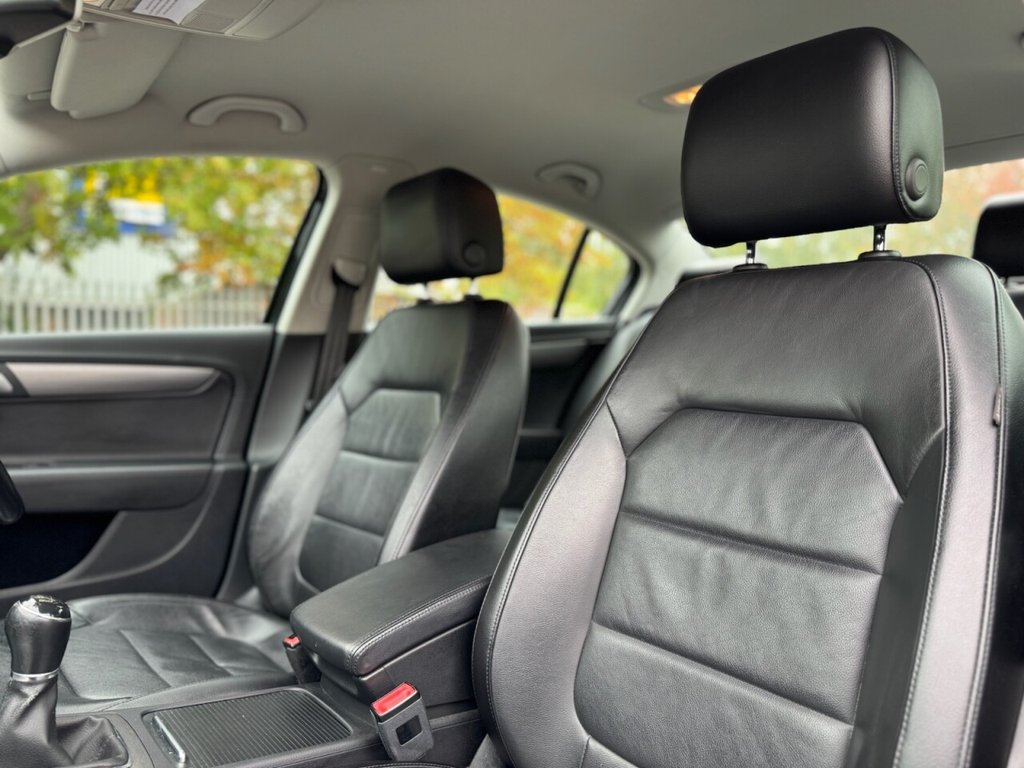 Used Volkswagen Passat 2014 for sale - 76092584: Photo 16