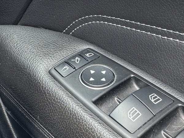 Used Mercedes-Benz E-Class 2014 for sale - 75487355: Photo 27