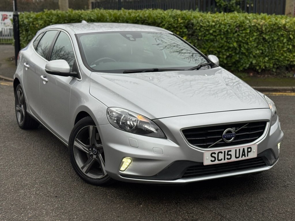 Used Volvo V40 2015 for sale - 77408674: Photo 1