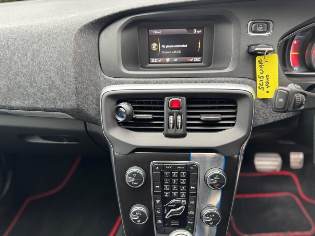 Used Volvo V40 2015 for sale - 77408674: Photo 16