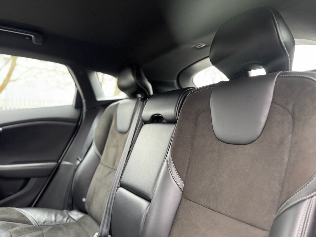 Used Volvo V40 2015 for sale - 77408674: Photo 27