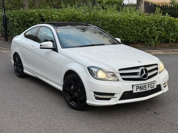 Used Mercedes-Benz C Class 2015 for sale - 79795763: Photo