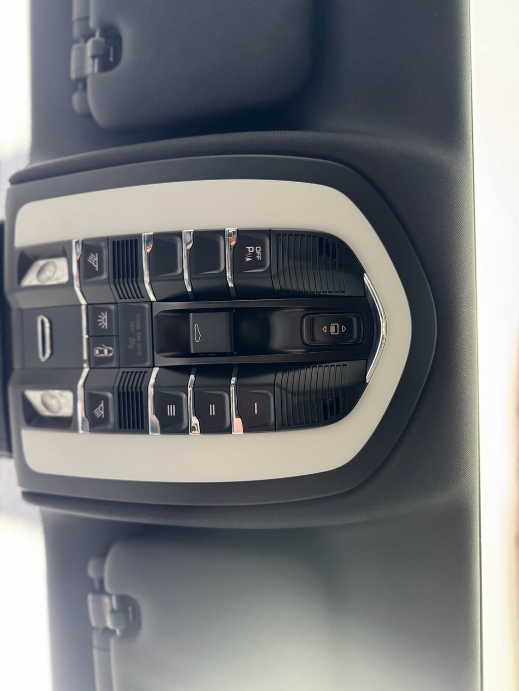 Used Porsche Cayenne 2015 for sale - 77795021: Photo 18