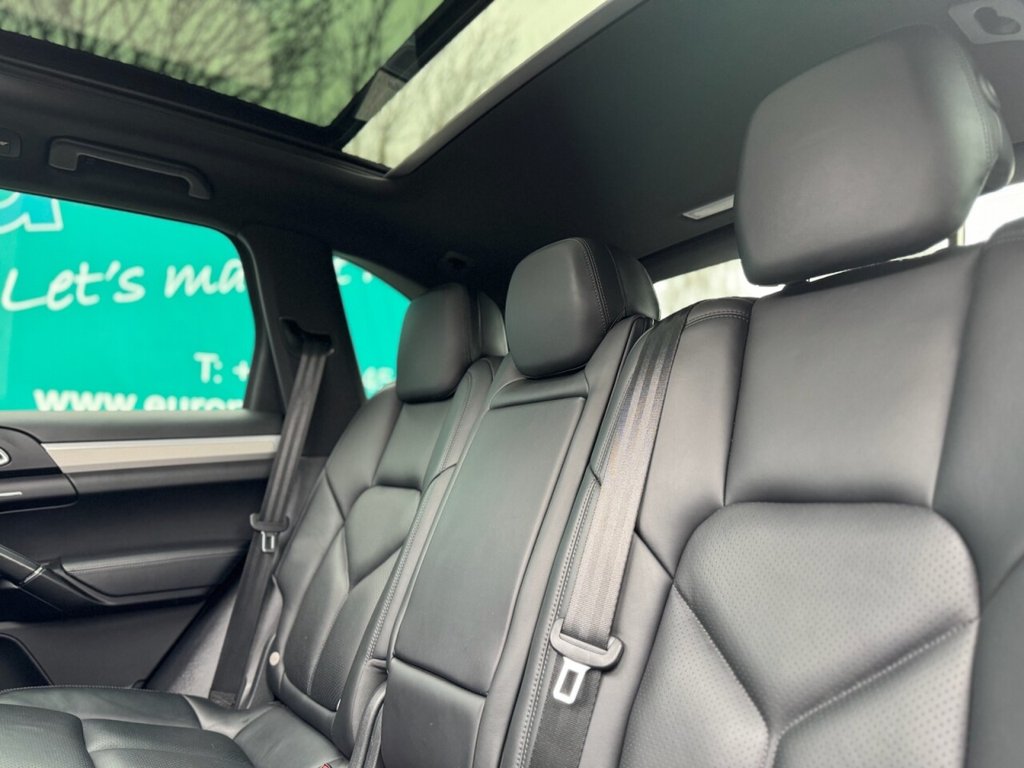 Used Porsche Cayenne 2015 for sale - 77795021: Photo 35