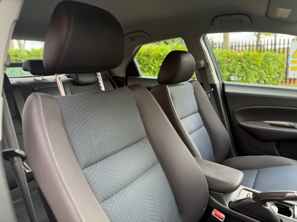 Used Honda Civic 2009 for sale - 76454617: Photo 10