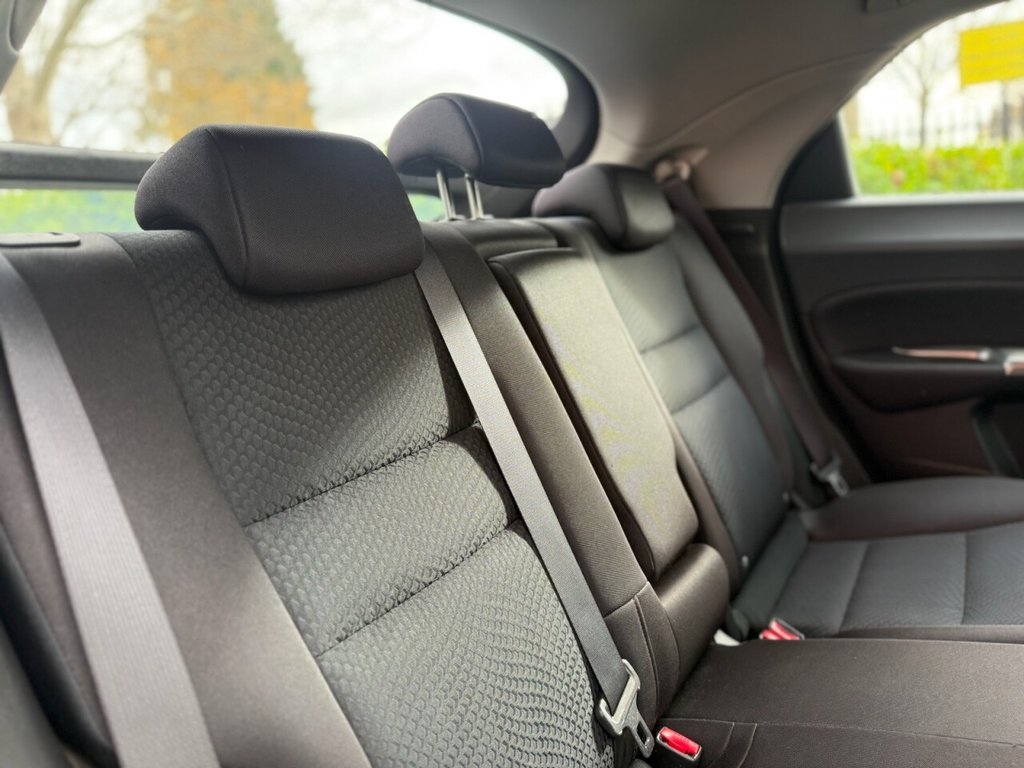 Used Honda Civic 2009 for sale - 76454617: Photo 19