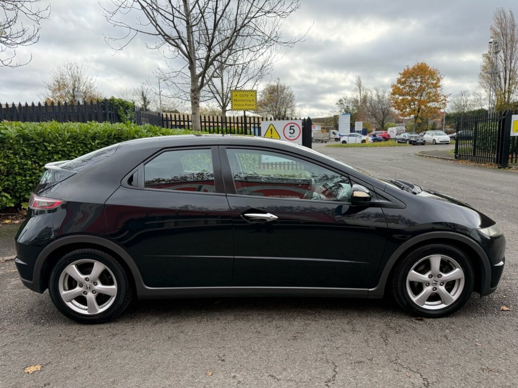 Used Honda Civic 2009 for sale - 76454617: Photo 8