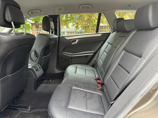 Used Mercedes-Benz E-Class 2013 for sale - 75642197: Photo 12