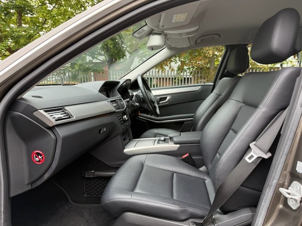 Used Mercedes-Benz E-Class 2013 for sale - 75642197: Photo 9