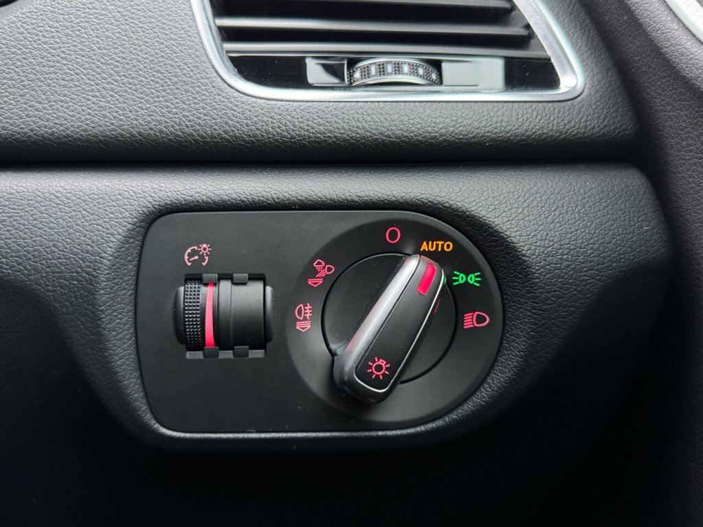 Used Audi Q3 2015 for sale - 77794988: Photo 23