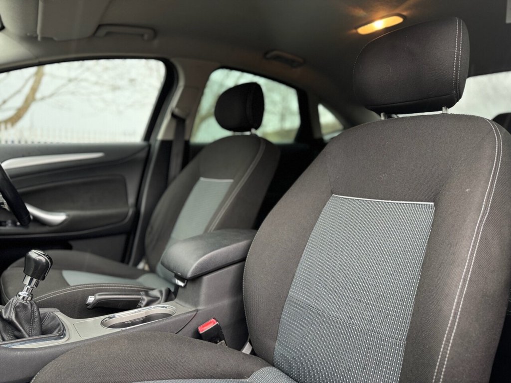 Used Ford Mondeo 2010 for sale - 77399797: Photo 14