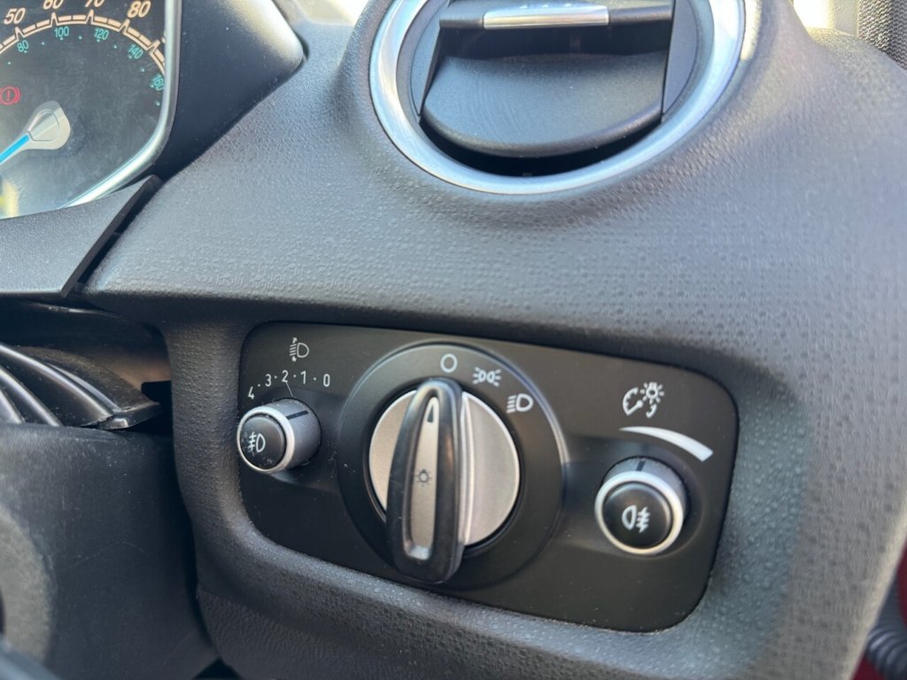 Used Ford Fiesta 2013 for sale - 77560524: Photo 16