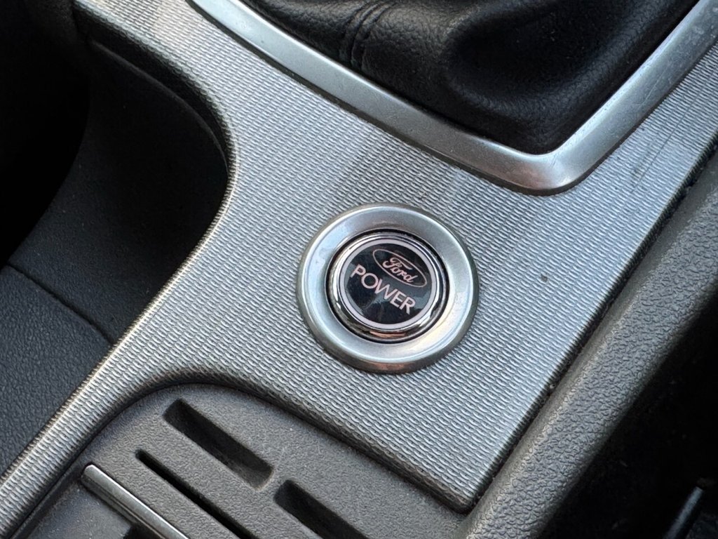 Used Ford Focus 2011 for sale - 76447076: Photo 17