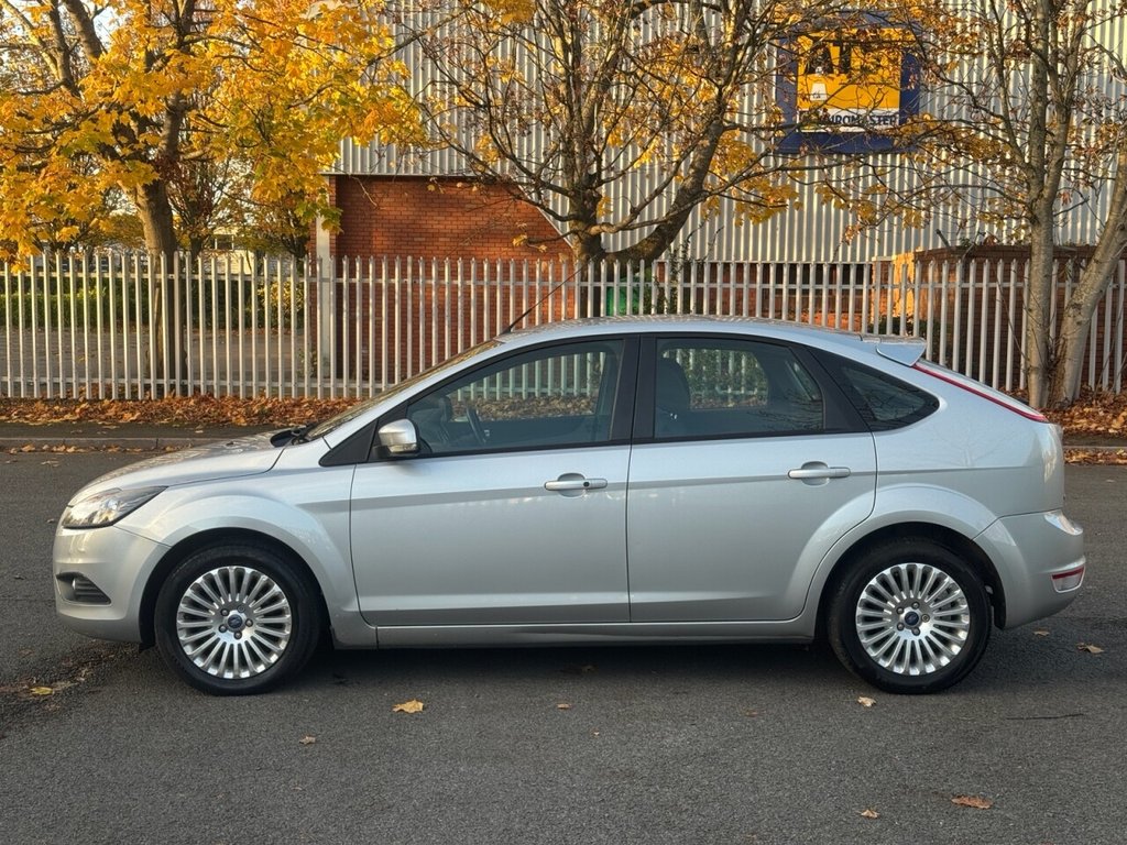 Used Ford Focus 2011 for sale - 76447076: Photo 6