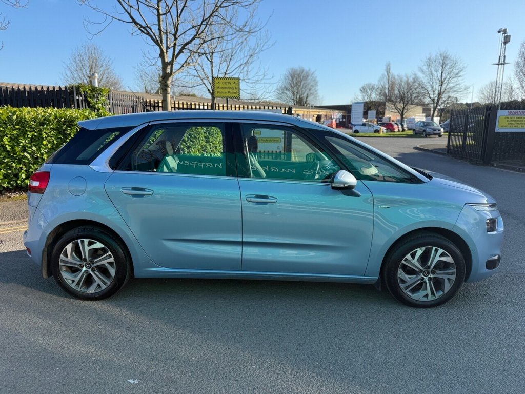 Used Citroen C4 Picasso 2016 for sale - 77725858: Photo 8