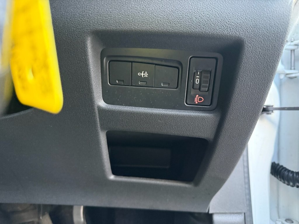 Used Citroen C4 2016 for sale - 77101033: Photo 25