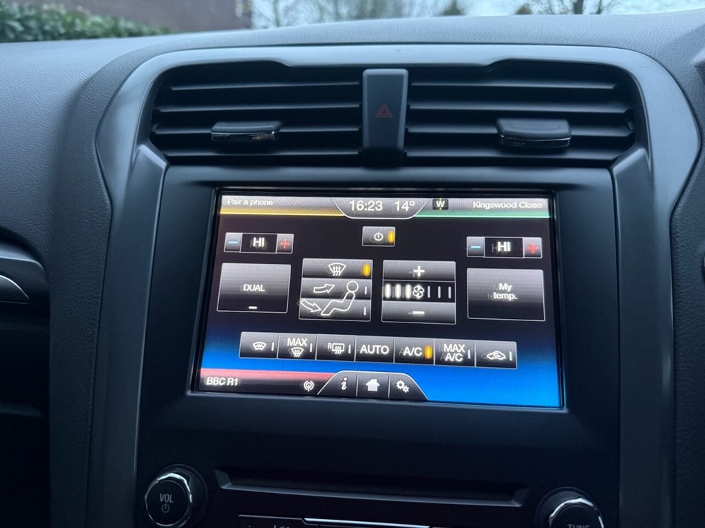 Used Ford Mondeo 2015 for sale - 76559335: Photo 19