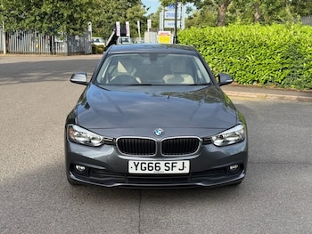 Used BMW 3 Series 2016 for sale - 79027039: Photo