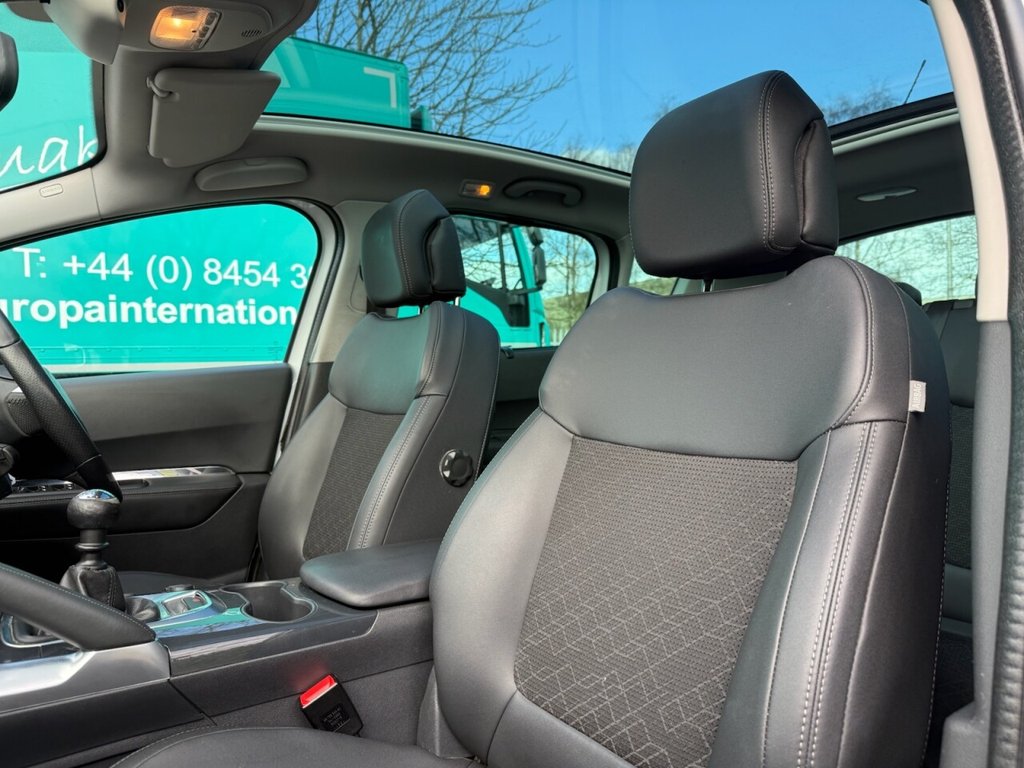 Used Peugeot 3008 2015 for sale - 77708731: Photo 13