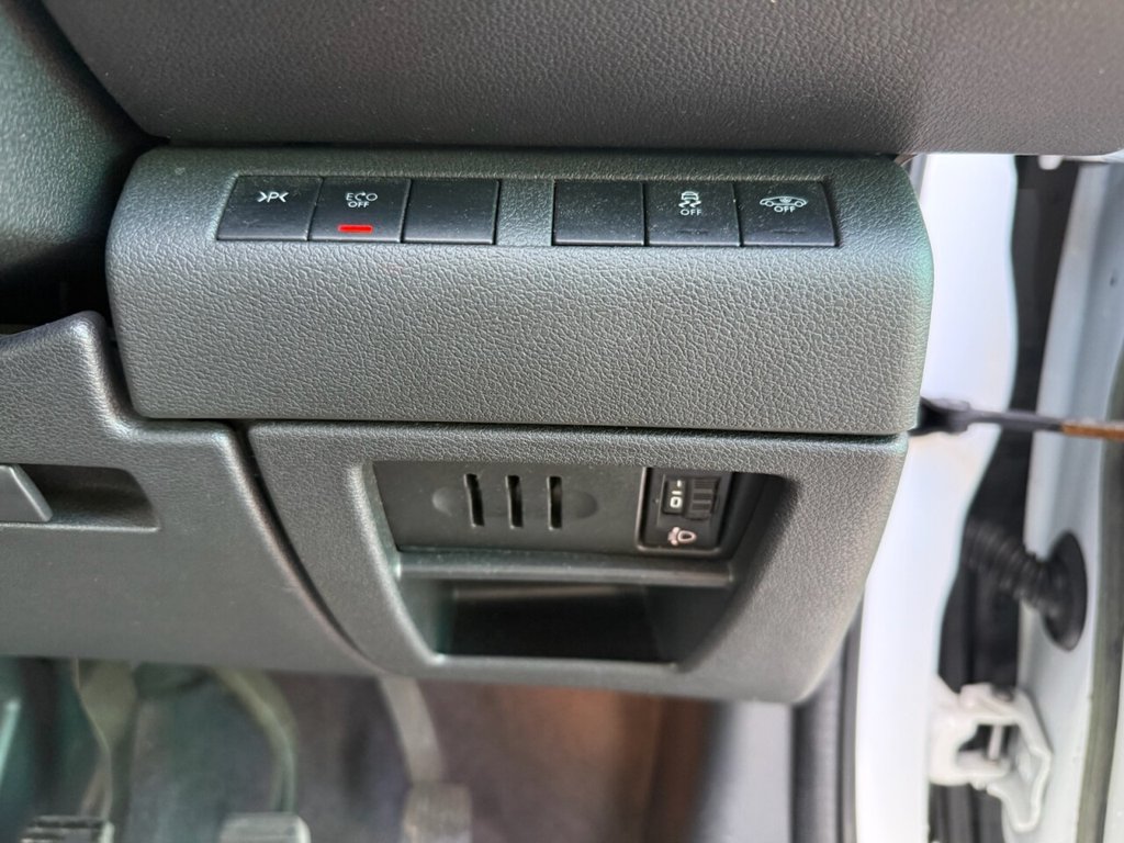 Used Peugeot 3008 2015 for sale - 77708731: Photo 23