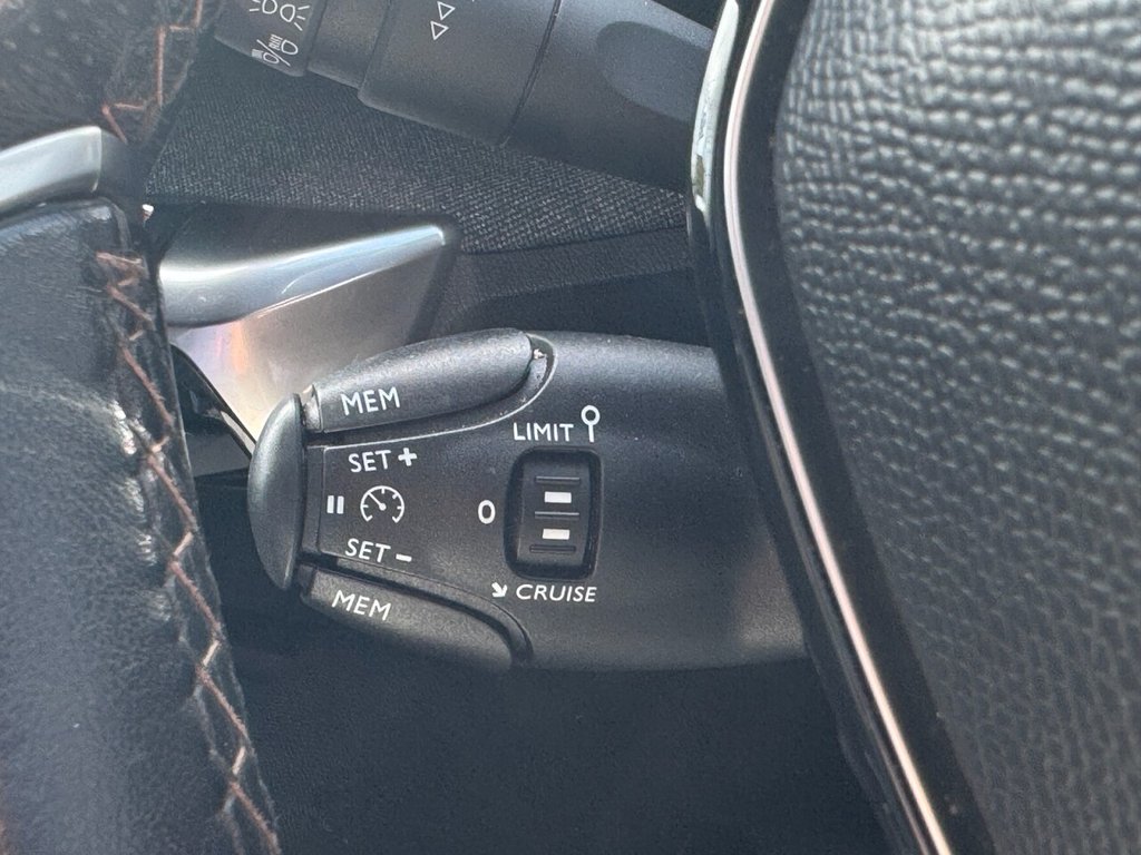 Used Peugeot 3008 2018 for sale - 77798339: Photo 27