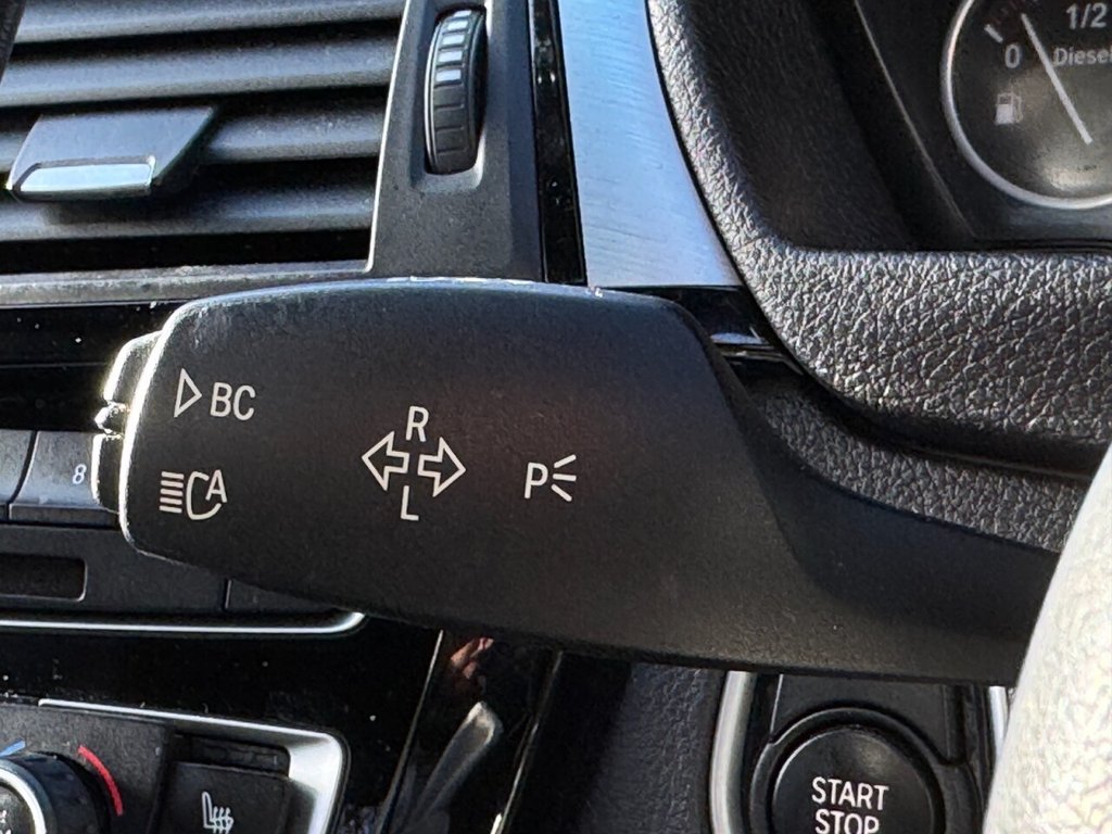 Used BMW 3 Series 2017 for sale - 76740356: Photo 26