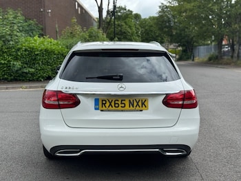 Used Mercedes-Benz C Class 2015 for sale - 78964372: Photo