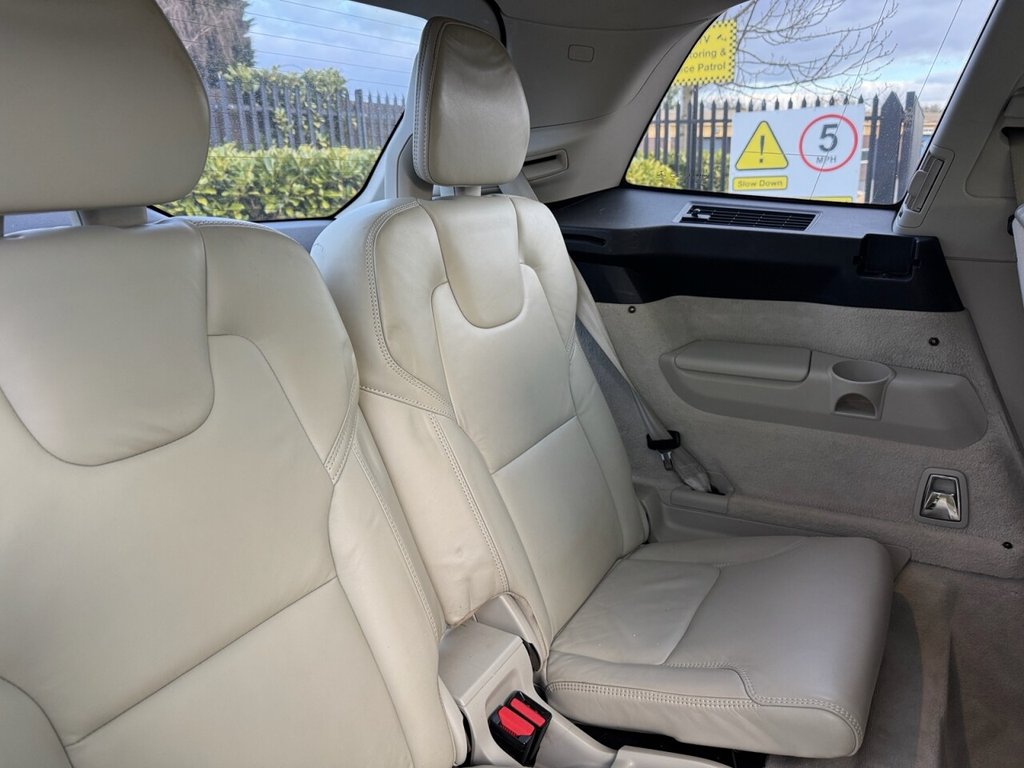 Used Volvo XC90 2015 for sale - 78044295: Photo 24