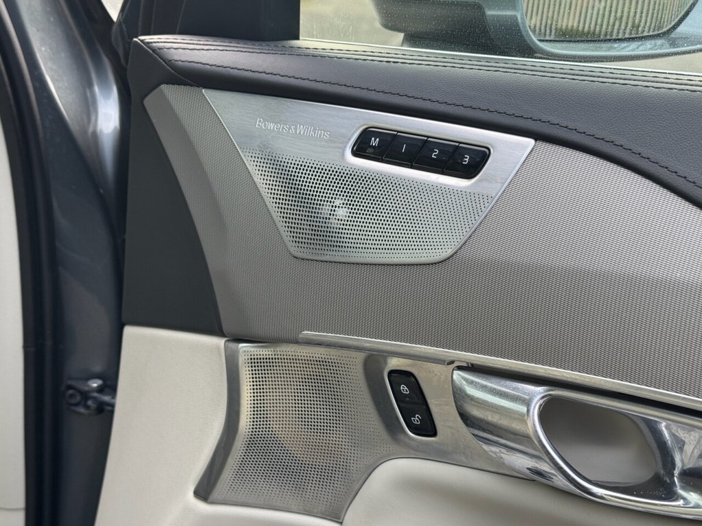 Used Volvo XC90 2015 for sale - 78044295: Photo 33