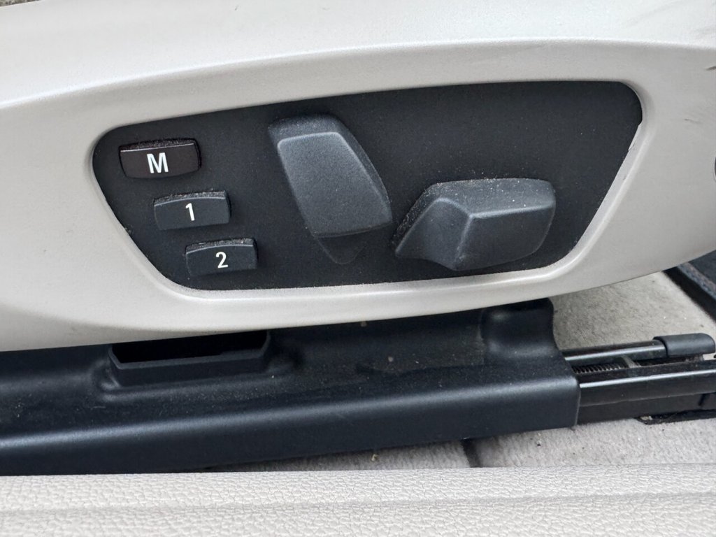 Used BMW 1 Series 2011 for sale - 77558140: Photo 30