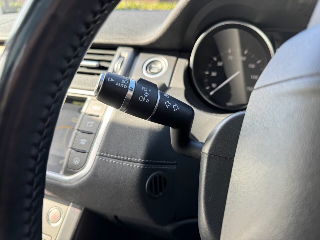 Used Land Rover Range Rover Evoque 2018 for sale - 77905377: Photo 15