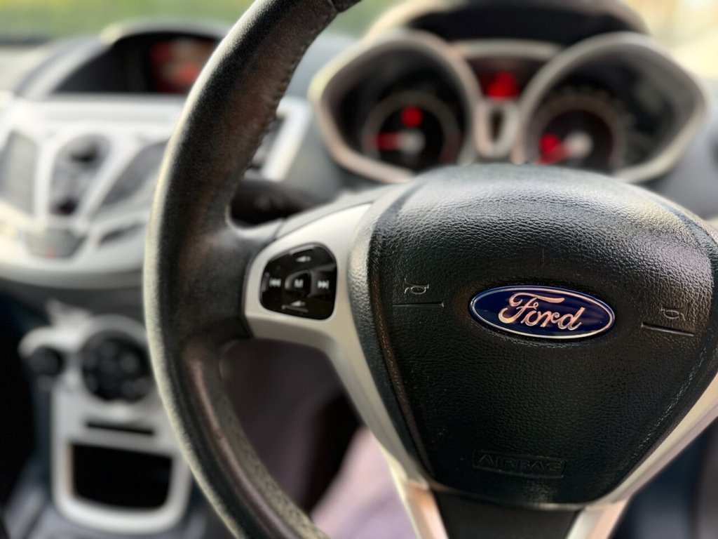 Used Ford Fiesta 2012 for sale - 77200087: Photo 20