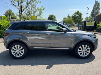 Used Land Rover Range Rover Evoque 2016 for sale - 78749475: Photo