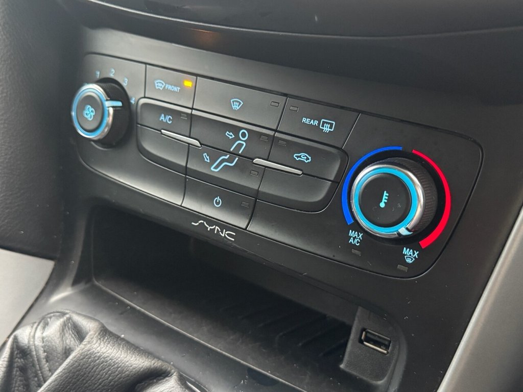 Used Ford Focus 2015 for sale - 76591202: Photo 19