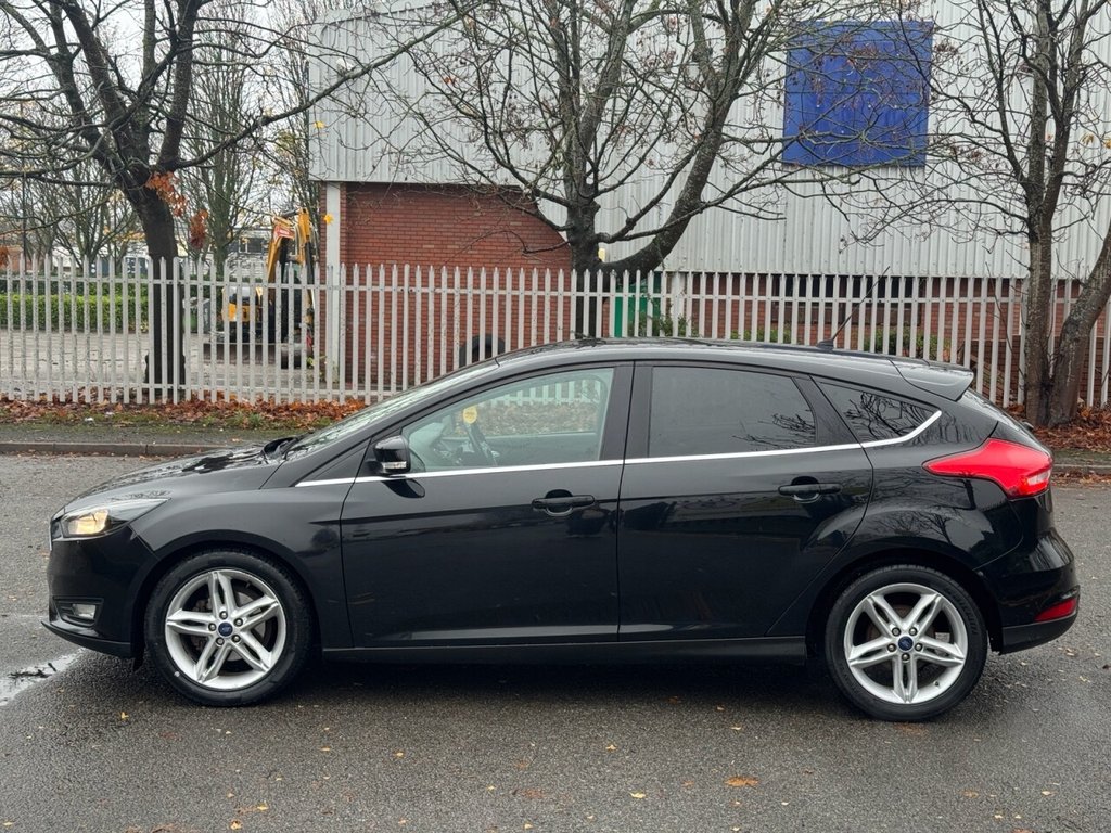 Used Ford Focus 2015 for sale - 76591202: Photo 4