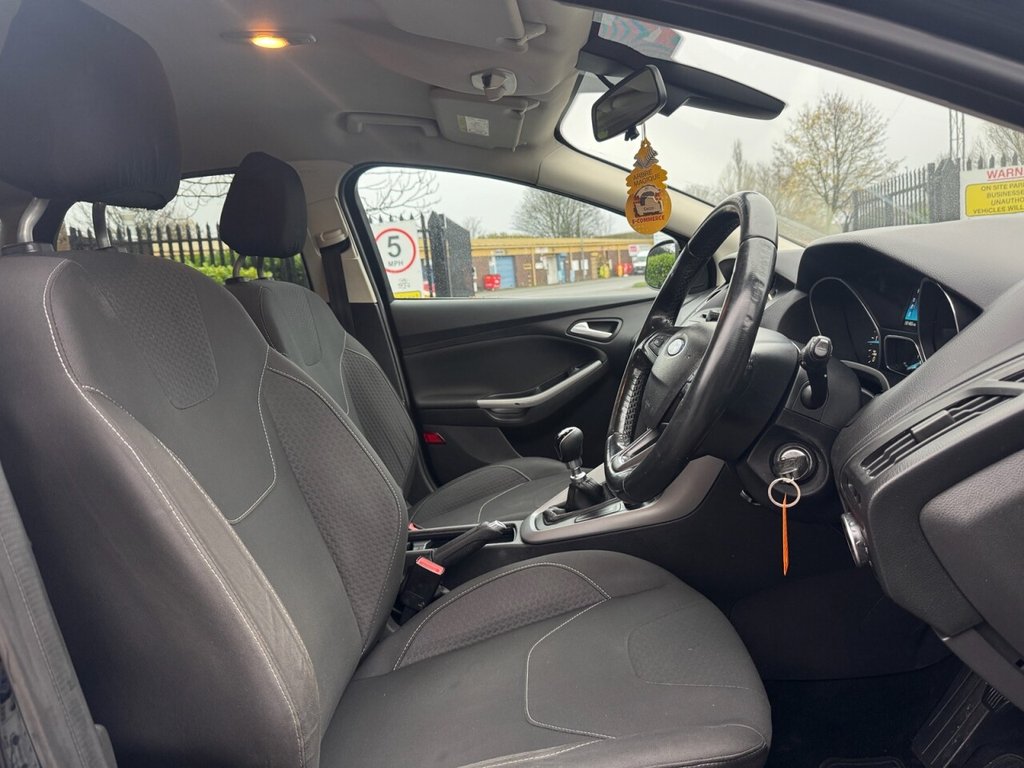 Used Ford Focus 2015 for sale - 76591202: Photo 9
