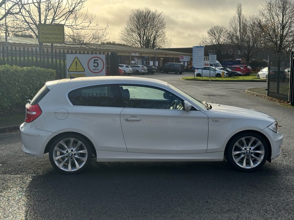 Used BMW 1 Series 2010 for sale - 76740760: Photo 2