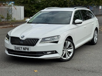 Used Skoda Superb 2017 for sale - 75832538: Photo