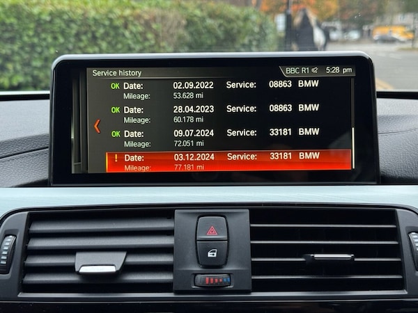 Used BMW 3 Series 2017 for sale - 76245336: Photo 30