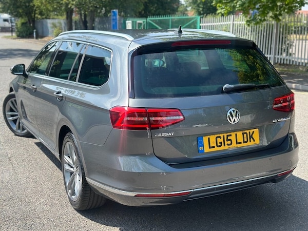 Used Volkswagen Passat 2015 for sale - 75456342: Photo 5
