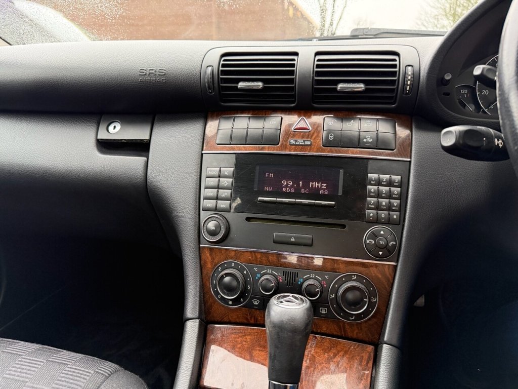 Used Mercedes-Benz C Class 2007 for sale - 77328086: Photo 16