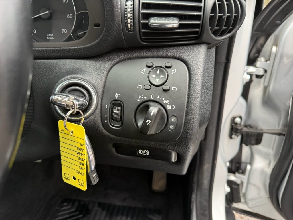 Used Mercedes-Benz C Class 2007 for sale - 77328086: Photo 21