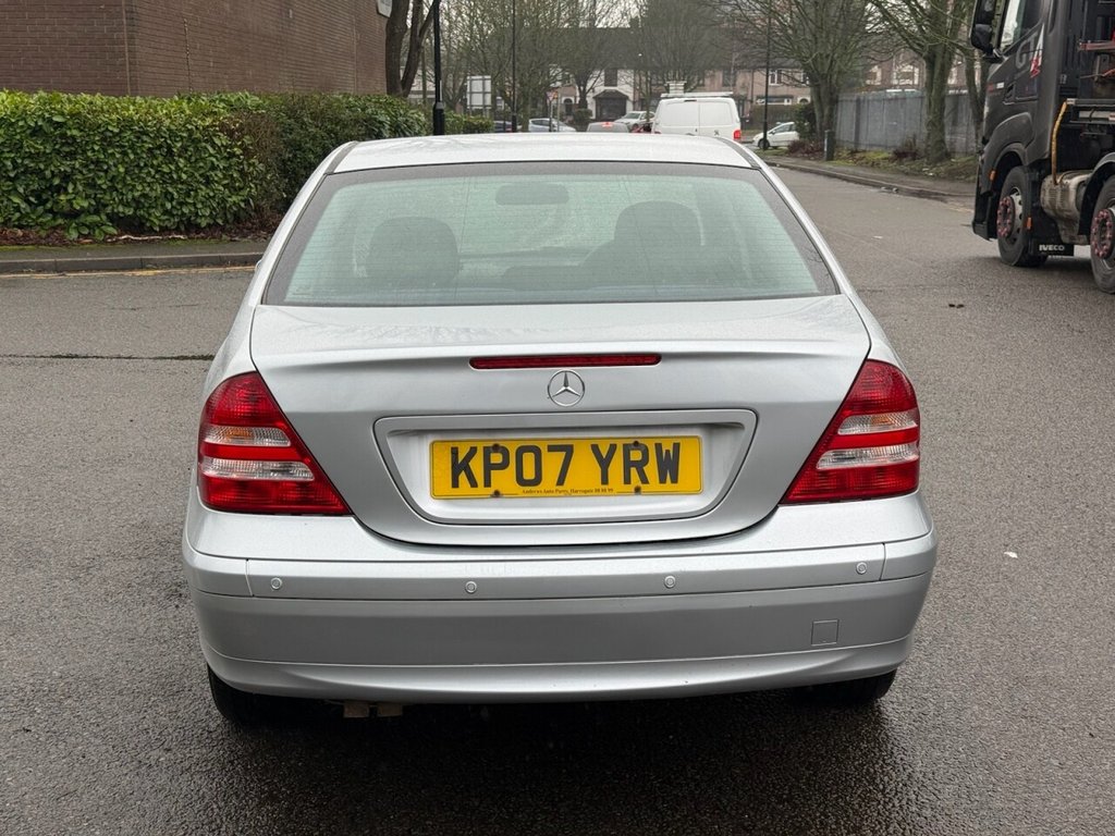 Used Mercedes-Benz C Class 2007 for sale - 77328086: Photo 5