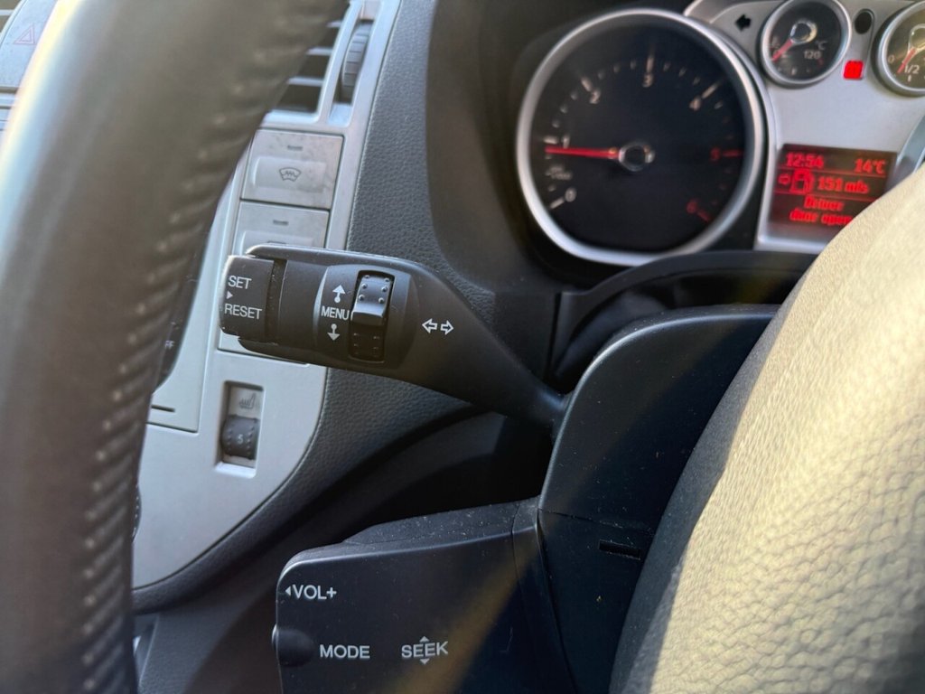 Used Ford C-Max 2010 for sale - 76909814: Photo 15