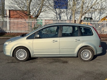 Used Ford C-Max 2010 for sale - 76909814: Photo