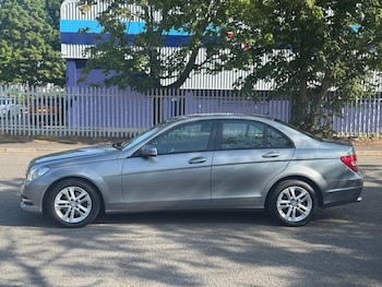 Used Mercedes-Benz C Class 2014 for sale - 79358447: Photo