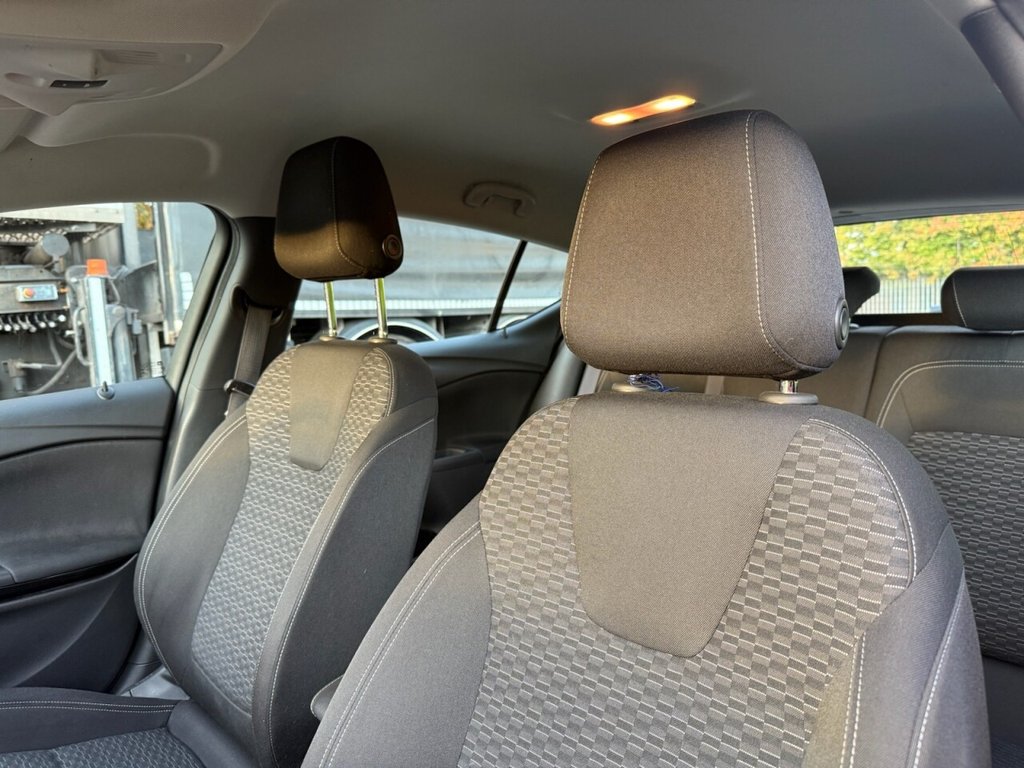 Used Vauxhall Astra 2019 for sale - 76148017: Photo 10