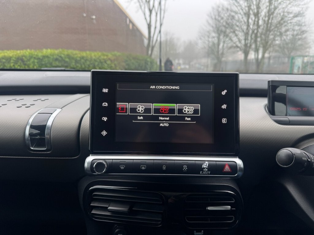 Used Citroen C4 Cactus 2016 for sale - 77140068: Photo 20