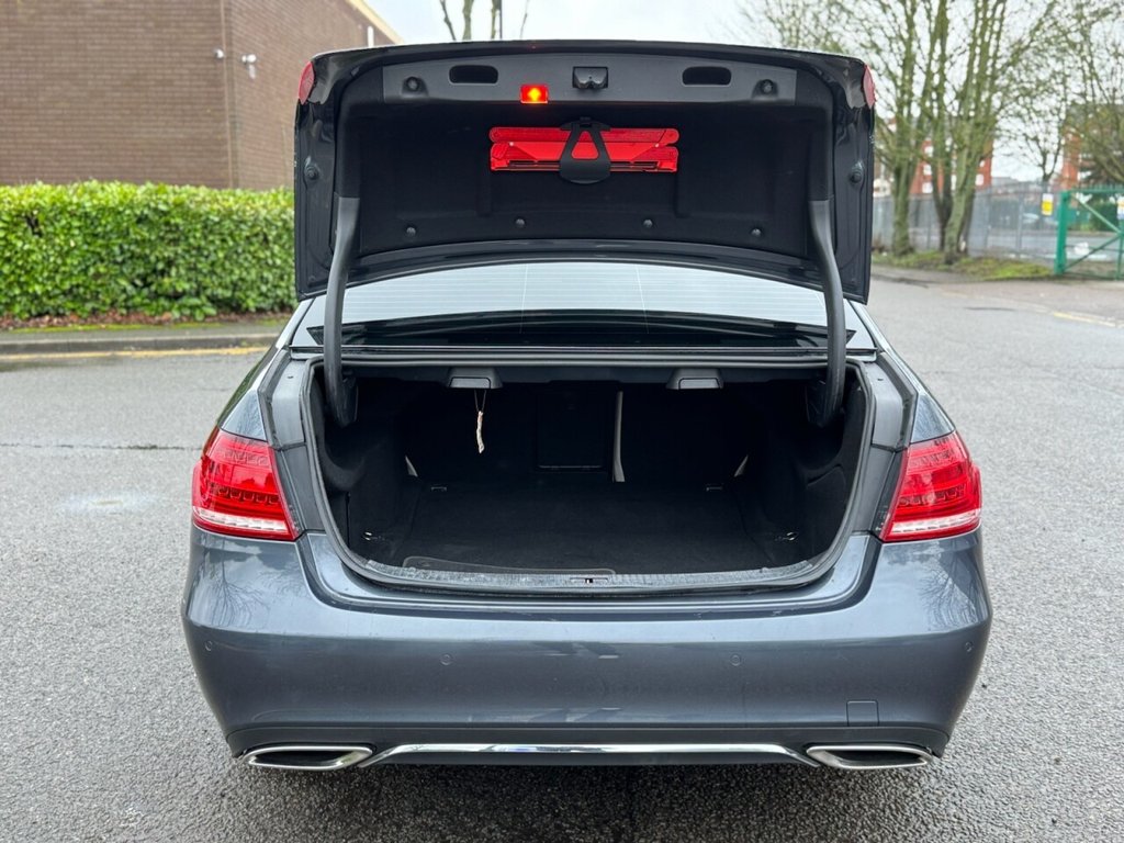 Used Mercedes-Benz E Class 2013 for sale - 77521317: Photo 35