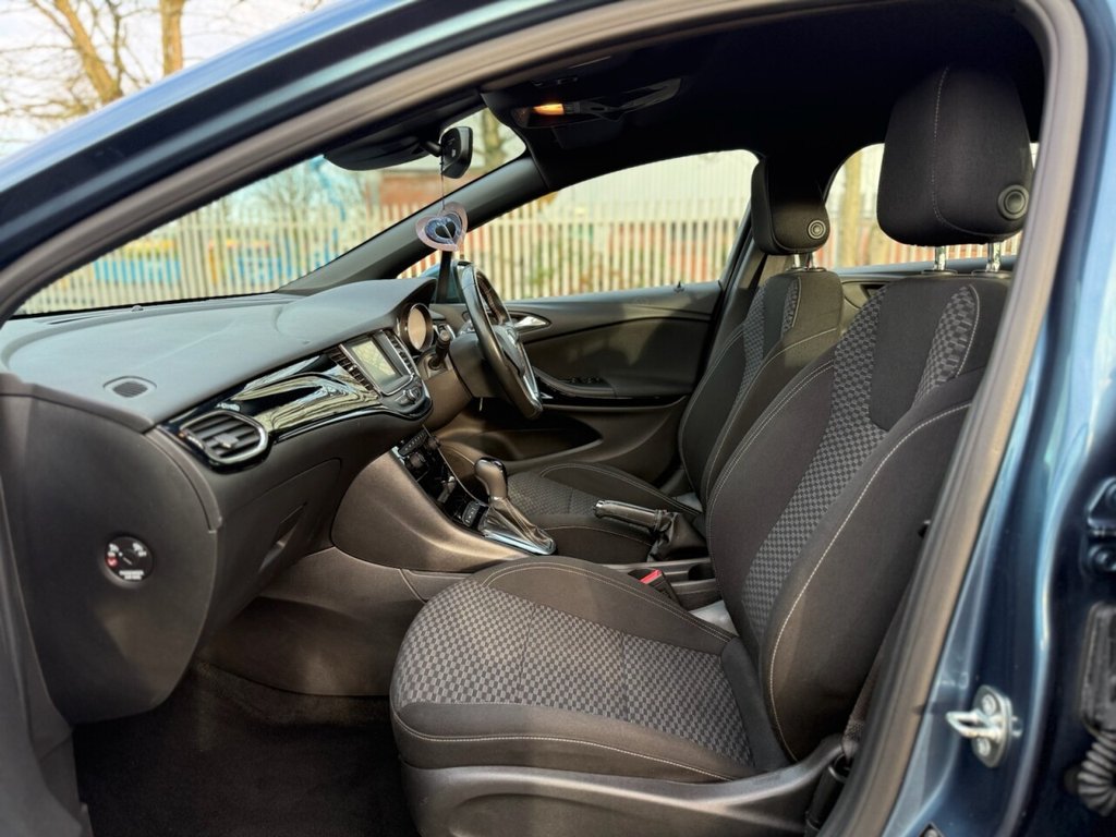 Used Vauxhall Astra 2017 for sale - 77436450: Photo 9